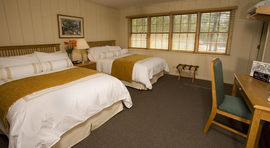 Postoak Lodge And Retreat Tulsa Ruang foto